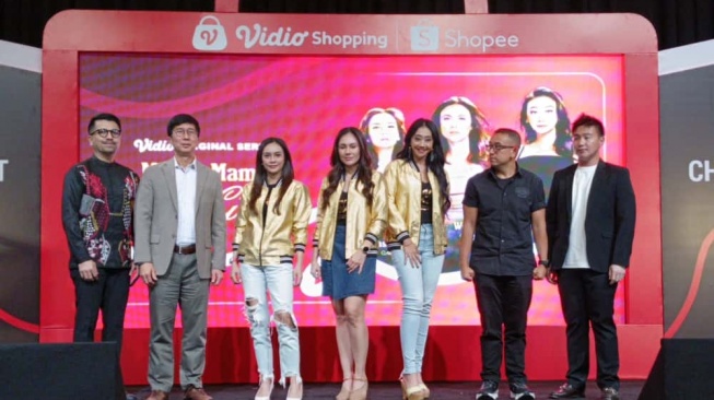 Bye-bye Ganti Aplikasi! Vidio Hadirkan Fitur Belanja di Shopee Sambil Nonton