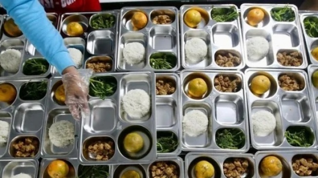 1.000 sampai 3.000 Porsi Sehari, Pemkot Samarinda Terapkan Aturan Freezer di Dapur MBG