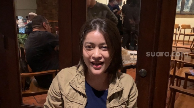 Lidya Pratiwi atau Maria Eleanor di kawasan SCBD, Jakarta Selatan, Selasa, 30 September 2025. [Suara.com/Adiyoga Priyambodo]