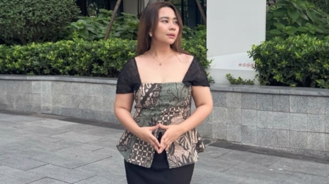 Suami Tuntut Mahar Dikembalikan, Chikita Meidy: Berapa Harga Diri Lu?