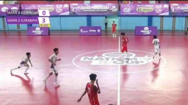 Serangan Bertubi-tubi SMK N 2 Surabaya Redam Perlawanan SMA N 6 Denpasar 3-0