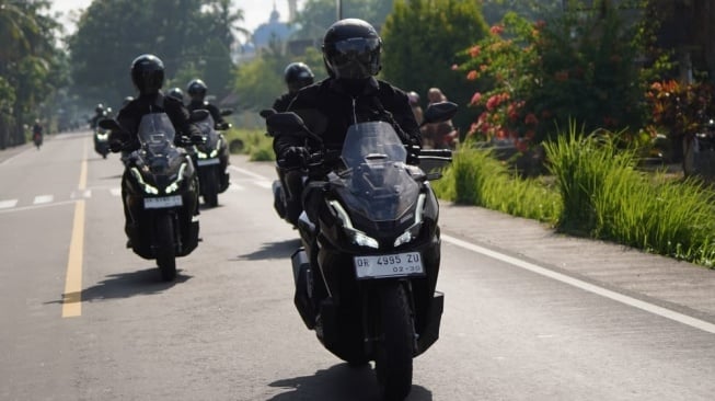 Test Ride New Honda ADV160 di Lombok, Nusa Tenggara Barat. (Foto: AHM)