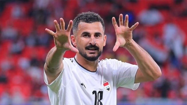 Kabar Buruk Irak Jelang Lawan Timnas Indonesia, Ayman Hussein Cedera Hamstring [@IraqXtra]