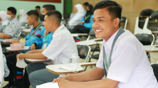 Apa Itu Magang Nasional 2025? Ini Syarat, Cara Daftar SIAPKerja, Jadwal dan Gajinya