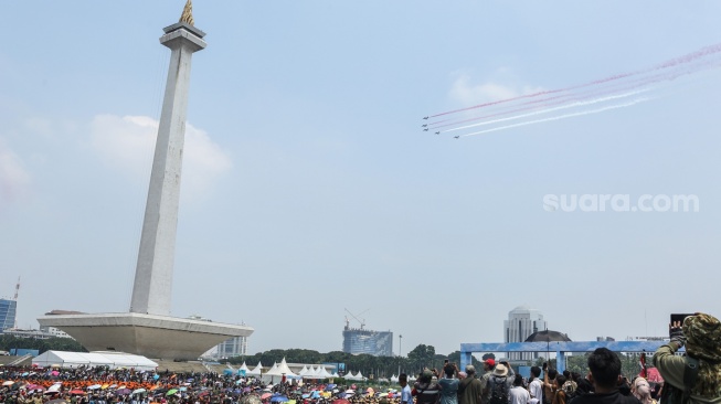 Monas Banjir Sampah Usai Puncak HUT ke-80 TNI: 126 Ton Diangkut!