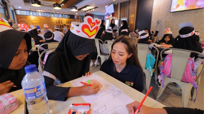 Lewat Outing Seru: Cara Kreatif Pojok Literasi Kak Rara Tanamkan Nilai Positif Pada Anak
