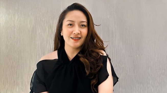 Penyanyi Anditi baru saja merilis sebuah lagu berjudul "Jantung Kecilku". [Instagram]