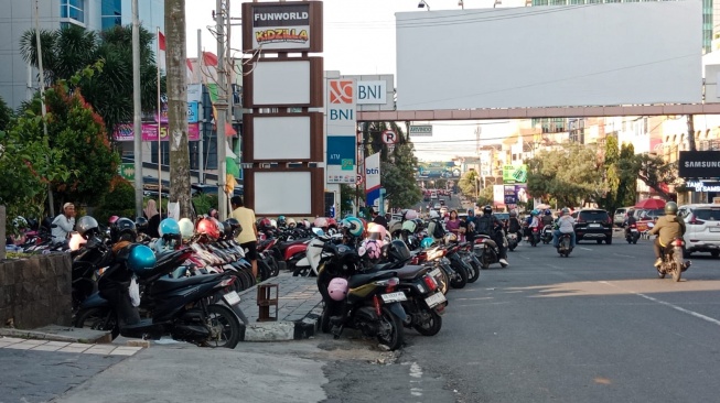 Dishub Loyo Urus Retribusi Parkir, PAD Bandar Lampung Terancam Amblas