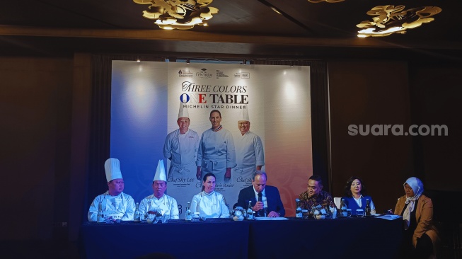 Duta Besar Prancis untuk Indonesia, Fabien Penone dalam konferensi Pers 'Three Colors, One Table' (Suara.com/Rosdiana)