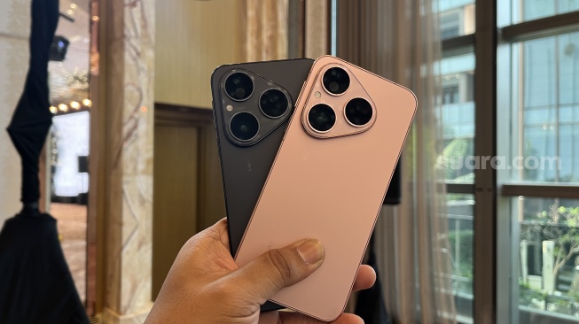 Huawei Pura 80 yang resmi dikenalkan ke Indonesia pada Kamis (9/10/2025). [Suara.com/Dicky Prastya]