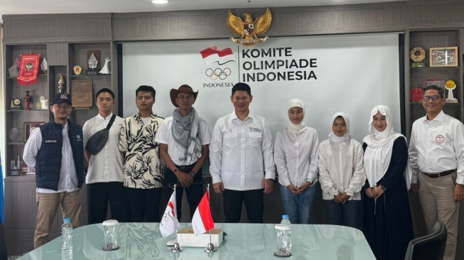 KOI menerima kunjungan resmi jajaran Perkumpulan Olahraga Unta Indonesia (POUI).[Ist]