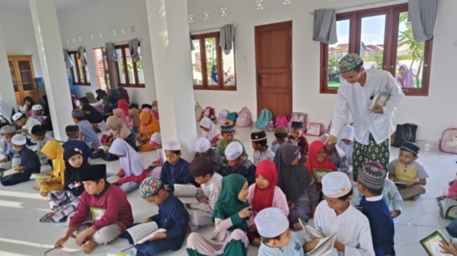 TPA Natabel Jannah, Persembahan Wakapolri untuk Generasi Qur'ani Pecinta Alquran