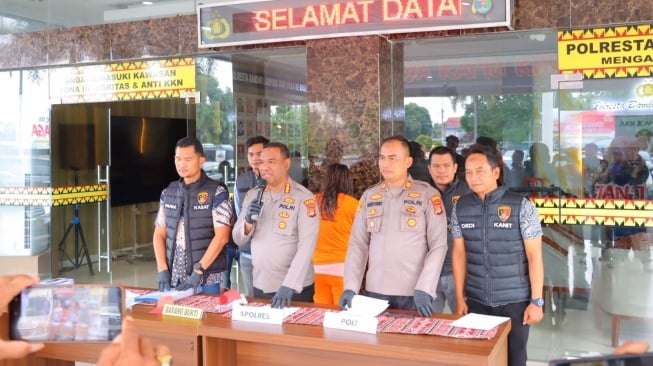 Pinjaman Fiktif di Bandar Lampung: Ratusan Warga Tertipu, Kerugiannya Fantastis