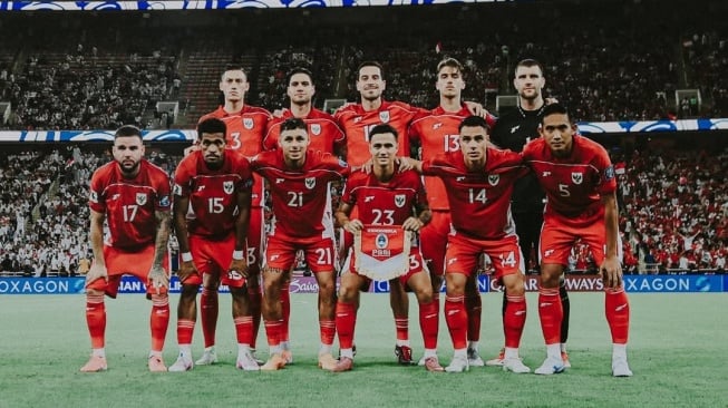 Timnas Indonesia resmi gugur ke Piala Dunia 2026 dan kini ranking FIFA jeblok usai kalah lawan Irak. (Instagram/@erickthohir)