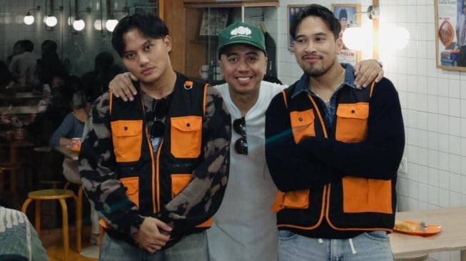 Dibongkar Adrian Khalif, Lagu 'Alamak' Ternyata Cuma Dibuat Sambil Bercanda Bareng Rizky Febian