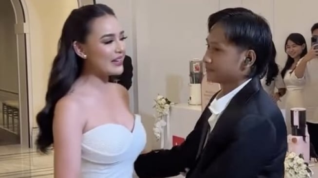 Fajar Sadboy Viral Tahun Berapa? Karier Tak Redup, Kini Jadi Sahabat Amanda Manopo