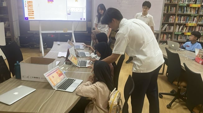 Generasi Muda Bergerak, Saatnya Tutup Kesenjangan Digital di Indonesia