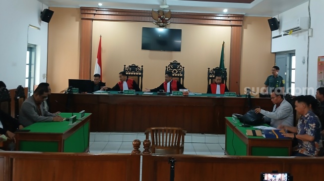 Polri Kembali Tak Hadir, Sidang Citizen Lawsuit Ijazah Palsu Jokowi Dilanjutkan Mediasi