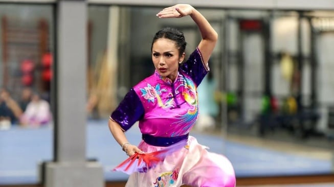 5 Fakta Menarik Kris Dayanti Ikut Kejuaraan Wushu di China, Siap Harumkan Nama Bangsa
