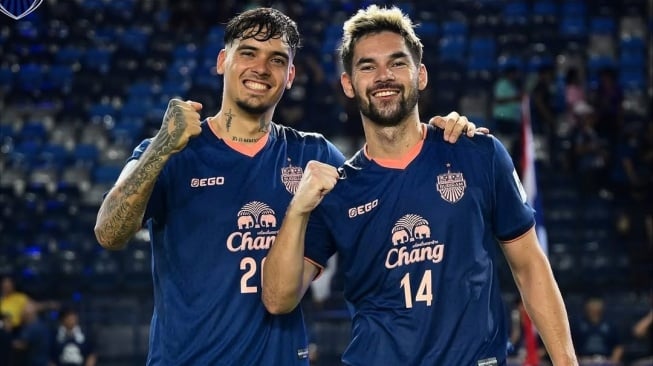Usai Gagal ke Piala Dunia, Sandy Walsh dan Shayne Pattynama Kini Dilatih Juru Taktik Asal Inggris