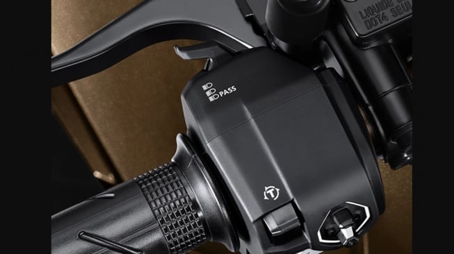 Fitur New Pass Beam pada Honda ADV 160 (Astra Honda)