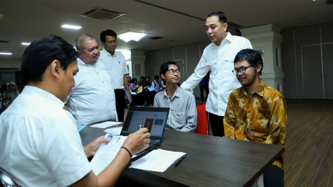 Program Mahasiswa Tangguh tidak hanya menyasar mahasiswa PTN, namun PTS yang telah bekerja sama dengan pemkot (Dok: Pemkot Surabaya)