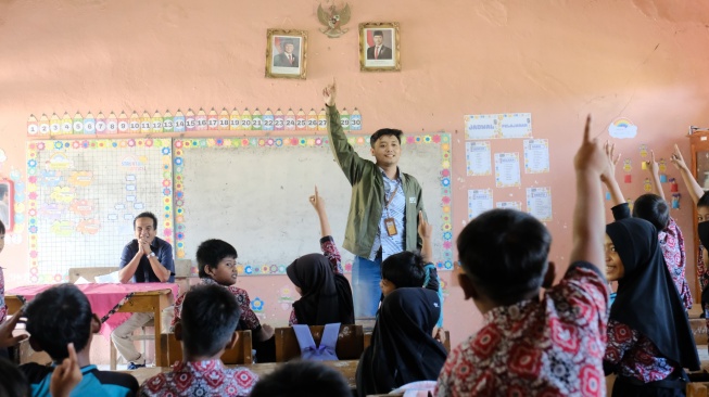 Lewat SG Goes to School, Semen Gresik Tanamkan Semangat Belajar untuk Anak-Anak SDN Kadiwono