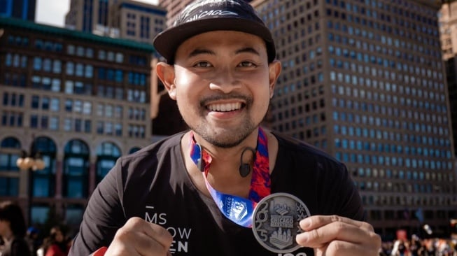 Perjalanan Spiritual dan Mental, Gilang Juragan 99 Tuntaskan Chicago Marathon