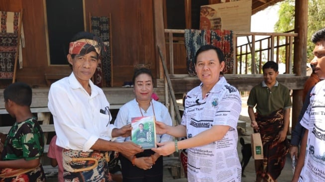RUU Masyarakat Adat merupakan pengaturan lebih lanjut secara khusus untuk masyarakat adat yang sejak lama menantikan kebijakan selevel UU yang mengakui, menghormati, dan melindungi eksistensi serta memberi pemberdayaan atas hidup kebudayaan mereka (Dok: DPD RI)