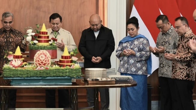 Perayaan ulang tahun ke-74 Presiden RI Prabowo Subianto dirayakan sederhana di Istana Negara, Jakarta Pusat, Jumat (17/10/2025). [Instagram]