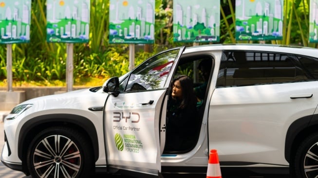 PT BYD Motor Indonesia kembali mendukung agenda pemerintah melalui diselenggarakannya Indonesia Infrastructure and Sustainability Forum (IISF) 2025. (Foto: BYD)