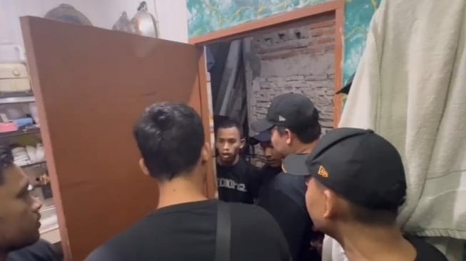 Tak Berkutik! Pelaku Penembakan Warkop Tanah Abang Ditangkap Resmob Tanpa Perlawanan