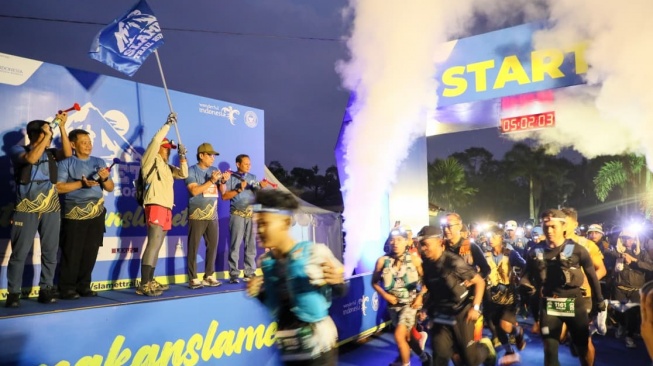 1000 Pelari Taklukkan Slamet Trail Run 2025! 'Atap' Jawa Tengah Punya Magnet Dunia
