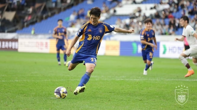 Pemain Ulsan HD FC, Lee Chung-yong (Instagram/uhdfc_1983)