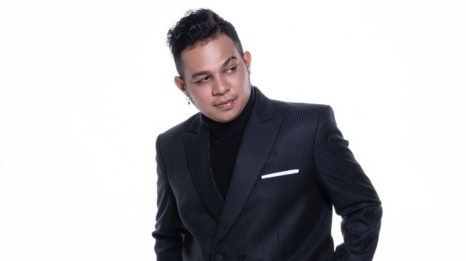 Mario G Klau tengah mempersiapkan lagu terbaru, bertema tentang cinta yang belum usai. [Instagram]