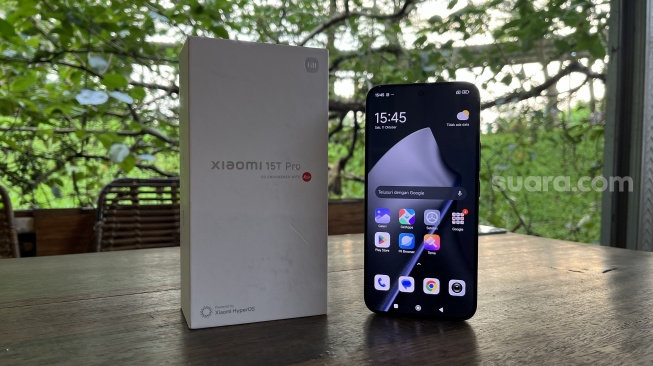 Review Xiaomi 15T Pro. [Suara.com/Dicky Prastya]