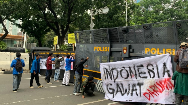 BEM SI: Banyak Program Pemerintah yang Ditulis Bagus, Tapi dalam Realisasinya Kacau