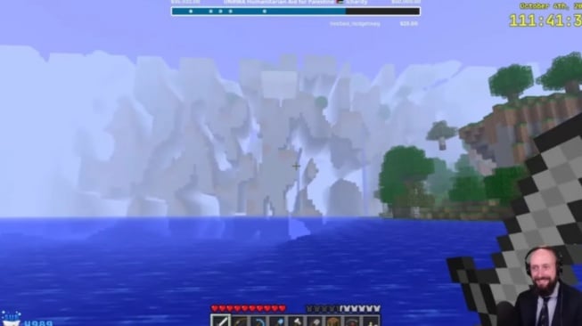 Momen ketika Kurt JMac akhirnya sampai di Far Lands, "ujung dunia" di game Minecraft (Far Lands or Bust with KurtJMac)