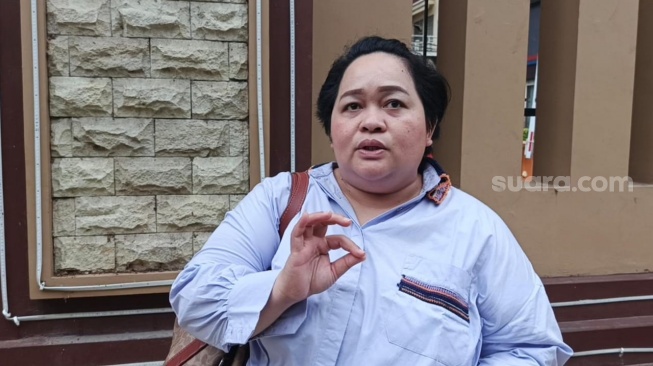 Sinyorita Esperanza ditemui di Kebayoran Baru, Jakarta Selatan pada Senin, 20 Oktober 2025. [Suara.com/Rena Pangesti]