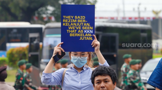 Apatisme Sebagai Bentuk Protes Baru: Mengapa Diamnya Warga Adalah Alarm Bahaya?