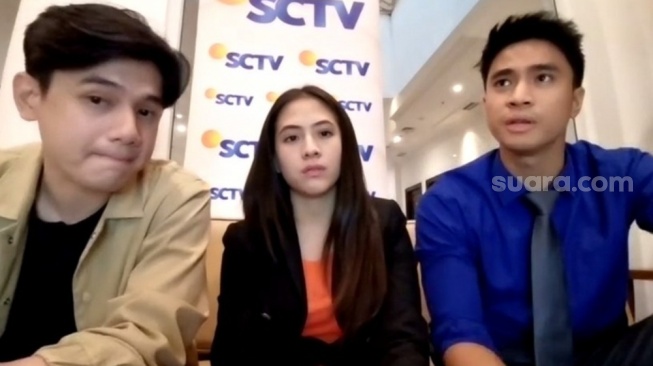 Adhisty Zara, Rayn Wijaya, dan Yesaya Abraham untuk Beri Cinta Waktu. [Suara.com/Tiara Rosana]