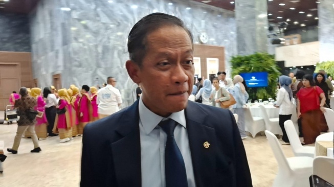 Bukan Lagi Isu, Hujan Mikroplastik Resmi Mengguyur Jakarta dan Sekitarnya