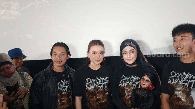 Celine Evangelista untuk film Danyang Wingit: Jumat Kliwon saat ditemui di Senayan, Jakarta Pusat pada Selasa, 21 Oktober 2025. [Suara.com/Rena Pangesti]