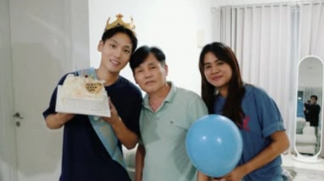 Na Daehoon dan sang ayah. [Instagram/@daehoon_na]