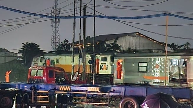 Buntut Kecelakaan KA Harina, Sopir dan Pemilik Truk Digugat!
