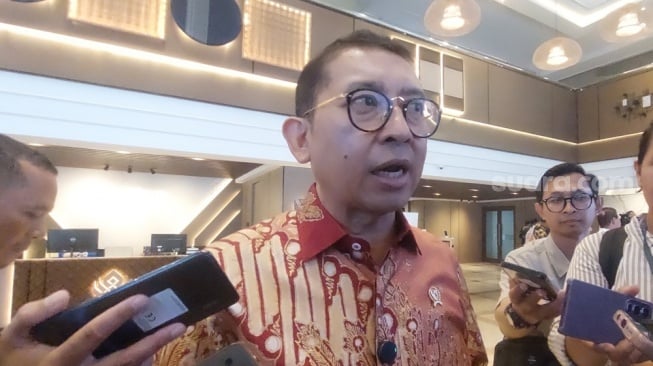 Fadli Zon Umumkan Buku Penulisan Ulang Sejarah Indonesia, Rilis Tanggal 14 Desember!