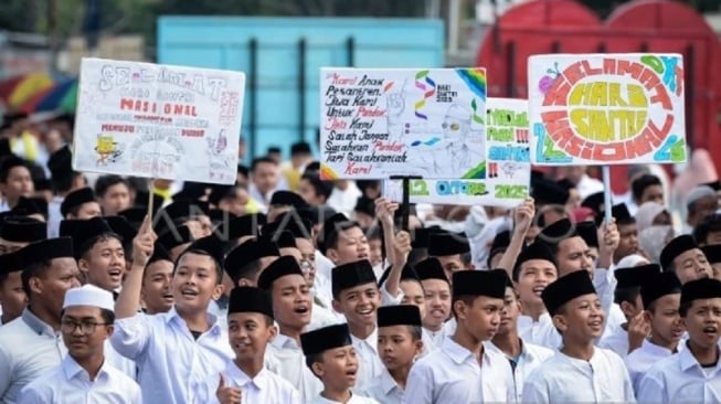 Wali Kota Tangerang: Santri Wajib Kuasai Bahasa Dunia