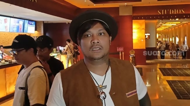 Virgoun ditemui di Senayan, Jakarta Pusat pada Selasa, 21 Oktober 2025. [Suara.com/Rena Pangesti]