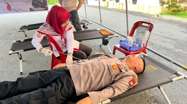 Polres Labusel Gelar Donor Darah Peringati HUT Humas Polri ke-74