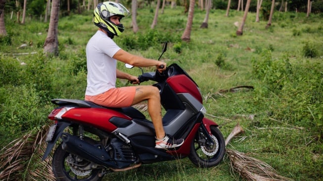5 Rekomendasi Motor Matic untuk Touring Jarak Jauh dengan Jok Ekstra Nyaman